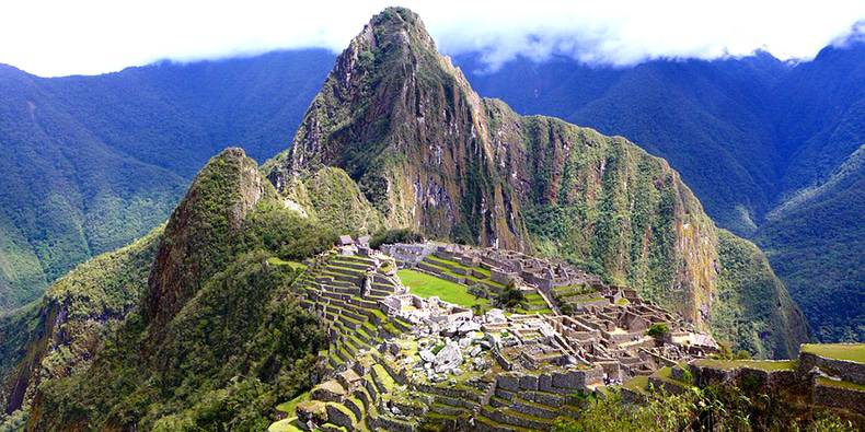 Te espera una aventura única por los andes con este viaje combinado a Perú y Bolivia, que te descubrirá joyas arquitectónicas y naturales. 2