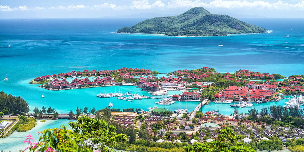¿Buscas unas vacaciones exclusivas? Entonces este viaje a Seychelles en 5 estrellas es para ti. Pasa 7 días rodeado de lujos en el paraíso. 2