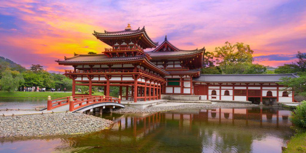 ¿Sueñas con ir a Japón? Este viaje por Tokio, Hakone, Nara y Osaka es para ti. Descubre los lugares más emblemáticos del país con nosotros. 3
