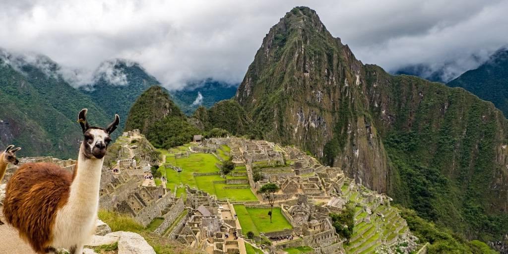 Con este viaje a Perú de 8 días podrás visitar las fascinantes zonas imprescindibles de Perú: Lima, Cusco, Machu Picchu y Valle Sagrado. 5
